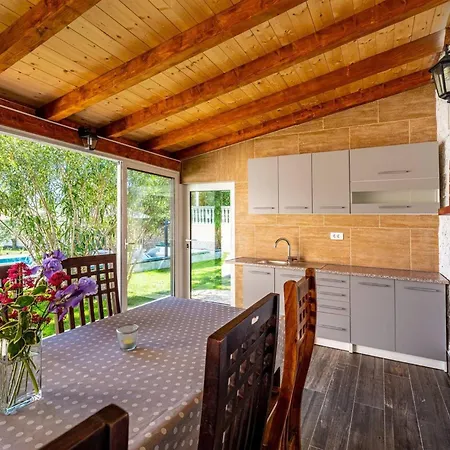 My Dalmatia - Blanka With Private Infinity Pool * Kakma