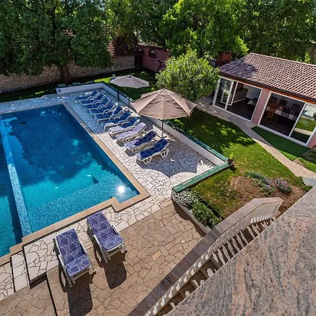 Casa de Férias My Dalmatia - Blanka With Private Infinity Pool Kakma