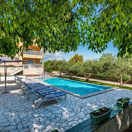 My Dalmatia - Blanka With Private Infinity Pool *