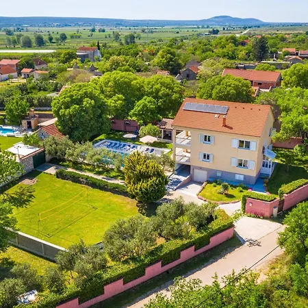 My Dalmatia - Blanka With Private Infinity Pool * Kakma