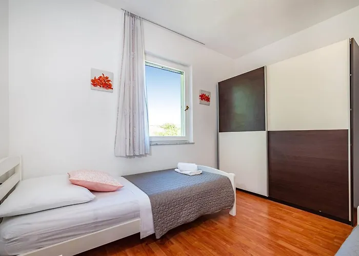 펜션 My Dalmatia - Blanka With Private Infinity Pool *