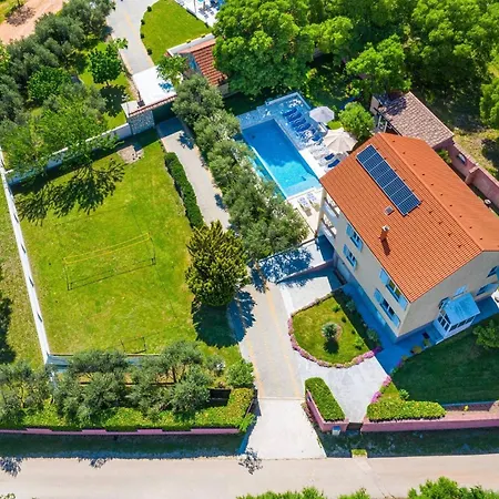 My Dalmatia - Blanka With Private Infinity Pool *