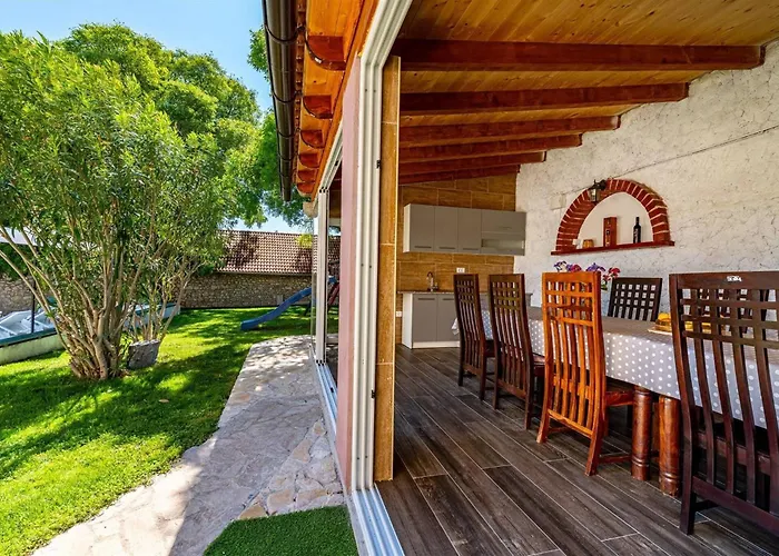 Hébergement de vacances My Dalmatia - Blanka With Private Infinity Pool