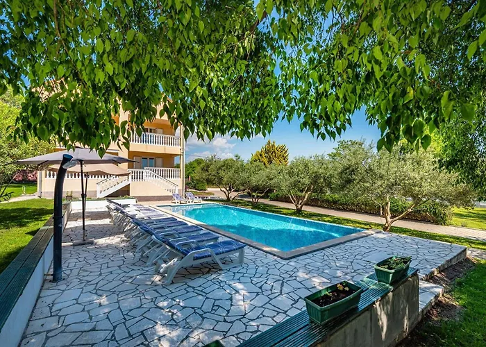 My Dalmatia - Blanka With Private Infinity Pool *